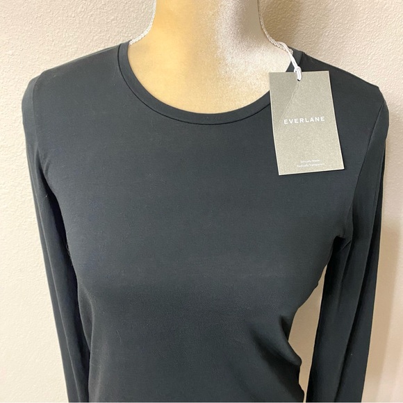 Everlane Pima Stretch Long Sleeve Top - Picture 4 of 9